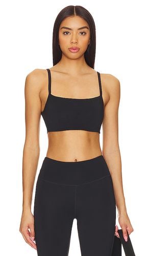 FlowWell Saylor Sports Bra in . Size M, S, XL, XXS - WellBeing + BeingWell - Modalova