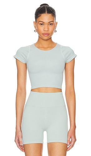 StretchWelll Maya Cropped Tee in ,. Size XXS/XS - WellBeing + BeingWell - Modalova