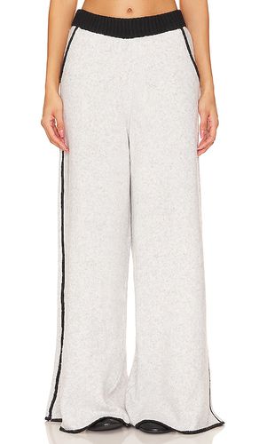 Piped Wide Leg Pull On Knit Pant in . Size M, S, XL, XS - WeWoreWhat - Modalova