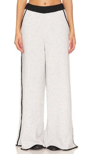 Piped Wide Leg Pull On Knit Pant in . Size S, XS - WeWoreWhat - Modalova