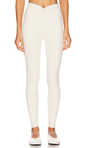 Ruched v legging en color crema talla L en - Cream. Talla L (también en M, S, XL, XS) - WeWoreWhat - Modalova