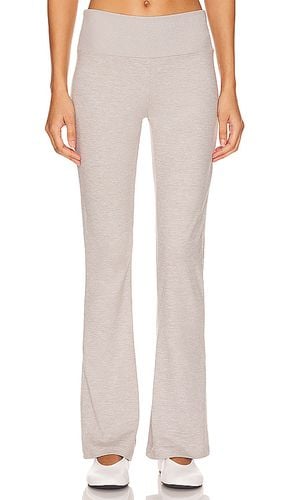 Low Rise Flare Pant in . Taglia M, S, XL - WeWoreWhat - Modalova