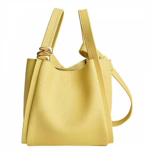Yellow Gracelynn Shoulder Bag - Mi Bolsa - Modalova