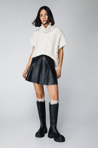 Womens Essentials Real Leather Flippy Skirt - - 10 - Nasty Gal - Modalova