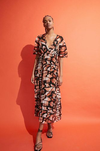 Womens Pleated V Neck Maxi Dress - - 12 - Warehouse - Modalova