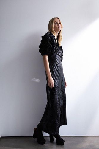 Womens Stripe Velvet Bias Cut Maxi Dress - - 8 - Warehouse - Modalova