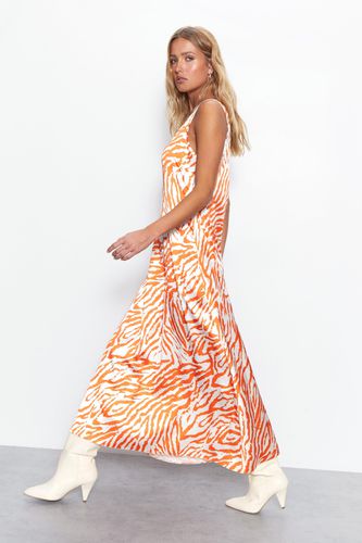 Womens Zebra Printed Scoop Neck Satin Midi Slip Dress - - 6 - Warehouse - Modalova