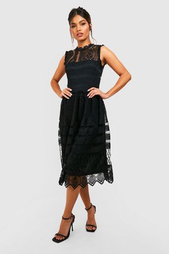Womens Boutique Lace Skater Bridesmaid Dress - - 18 - boohoo - Modalova