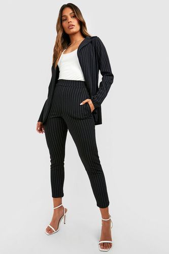 Womens Pinstripe Tailored Blazer And Trouser Co-Ord Suit - - 10 - boohoo - Modalova