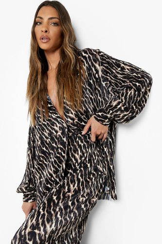 Womens Leopard Print Plisse Relaxed Fit Shirt - - 10 - boohoo - Modalova