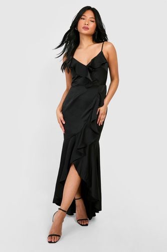 Womens Petite Premium Satin Ruffle Detail Maxi Dress - - 10 - boohoo - Modalova