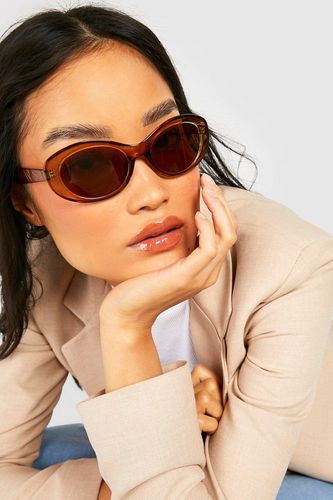 Womens Tonal Oval Sunglasses - One Size - boohoo - Modalova