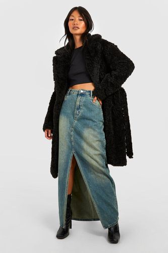 Womens Textured Belted Faux Fur Coat - - 14 - boohoo - Modalova