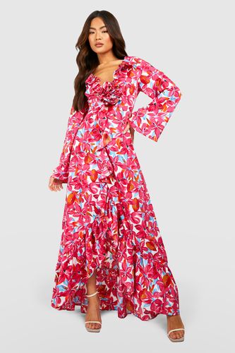 Womens Rose Corsage Detail Ruffle Maxi Dress - - 12 - boohoo - Modalova