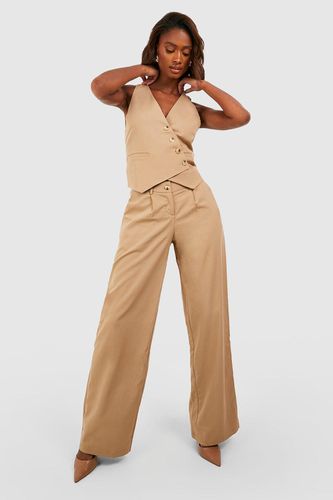 Womens Mock Horn Double Button Wide Leg Tailored Trousers - - 12 - boohoo - Modalova