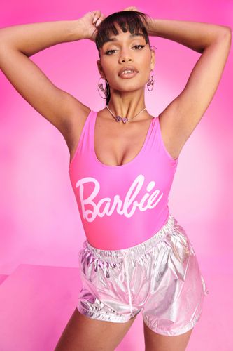 Womens Barbie Printed Swimsuit - - 24 - boohoo - Modalova