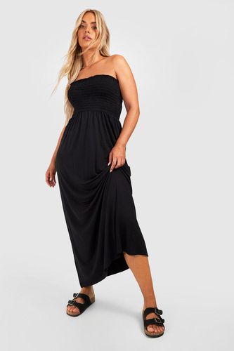 Womens Plus Shirred Bandeau Maxi Dress - - 20 - boohoo - Modalova