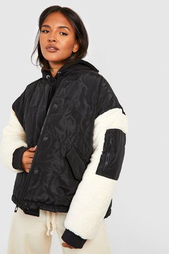 Womens Plus Quilt Detail Faux Fur Sleeve Jacket - - 18 - boohoo - Modalova