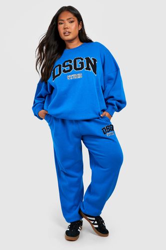 Womens Plus Dsgn Studio Towelling Applique Sweatshirt Tracksuit - - 18 - boohoo - Modalova
