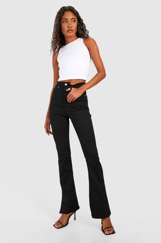 Womens Tall High Waisted Split Hem Flared Jeans - - 10 - boohoo - Modalova