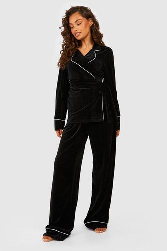 Womens Premium Velvet Wrap Top Pyjama Set - - 8 - boohoo - Modalova