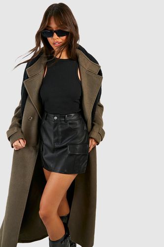 Womens Leather Look Cargo Mini Skirt - - 10 - boohoo - Modalova