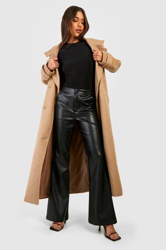 Womens Leather Look High Waisted Flared Trousers - - 12 - boohoo - Modalova