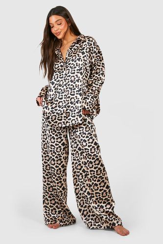 Womens Oversized Leopard Print Pyjama Set - - 12 - boohoo - Modalova