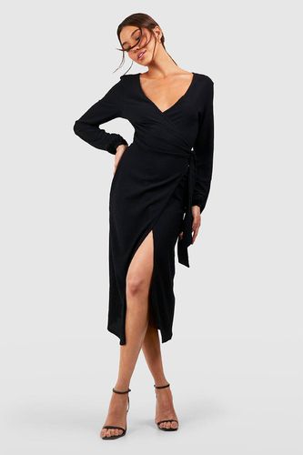 Womens Textured Wrap Midi Dress - - 10 - boohoo - Modalova