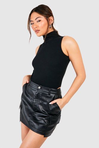 Womens Pu Coated Cargo Pocket Denim Mini Skirt - - 10 - boohoo - Modalova