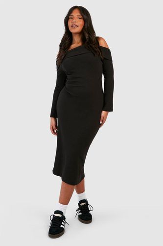 Womens Plus Ribbed Off Shoulder Flared Cuff Midi Dress - - 24 - boohoo - Modalova