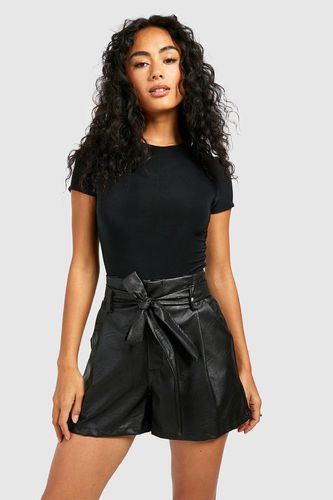 Womens Faux Leather Look Paperbag Waist Shorts - - 6 - boohoo - Modalova