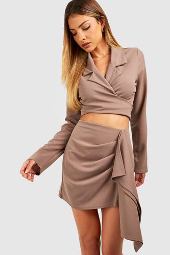 Womens Crepe Drape Front Mini Skirt - - 10 - boohoo - Modalova