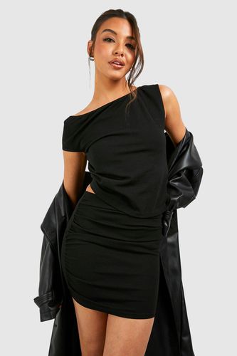 Womens Drape Asymmetric Top & Pelmet Mini Skirt - - 12 - boohoo - Modalova