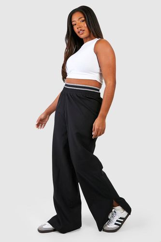 Womens Plus Elasticated Waist Band Wide Leg Trouser - - 26 - boohoo - Modalova