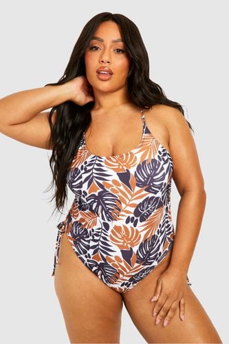 Womens Plus Tropical Ruched Sides Swimsuit - - 24 - boohoo - Modalova