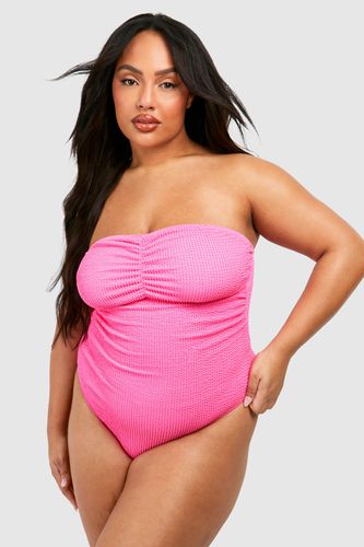 Womens Plus Crinkle Tummy Control Bandeau Ruched Swimsuit - - 18 - boohoo - Modalova