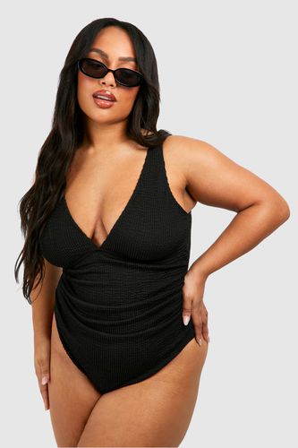 Womens Plus Crinkle Tummy Control Ruched Swimsuit - - 16 - boohoo - Modalova