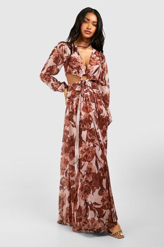 Womens Floral Chiffon Cut Out Maxi Dress - - 18 - boohoo - Modalova