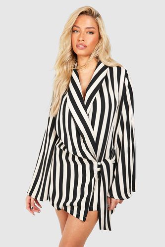 Womens Stripe Satin Wrap Shirt Dress - - 10 - boohoo - Modalova