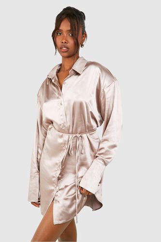 Womens Satin Cinched Waist Shoulder Pad Shirt Dress - - 10 - boohoo - Modalova