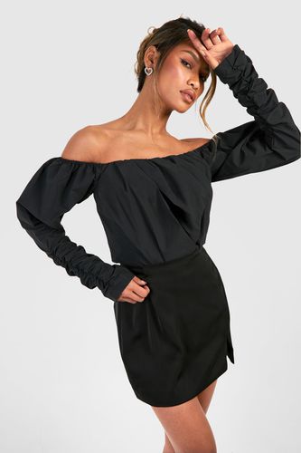 Womens Bardot Ruched Bodysuit - - 10 - boohoo - Modalova