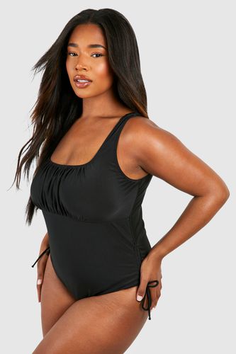 Womens Plus Ruched Front Tie Side Swimsuit - - 16 - boohoo - Modalova