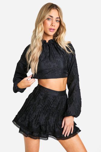 Womens Premium Lace Ruffle Hem Mini Skirt - - 12 - boohoo - Modalova