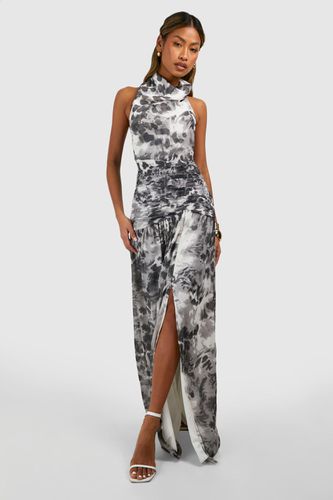 Womens Chiffon Maxi Leopard Print Halterneck Dress - - 12 - boohoo - Modalova