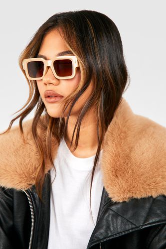 Womens Square Tinted Sunglasses - - One Size - boohoo - Modalova