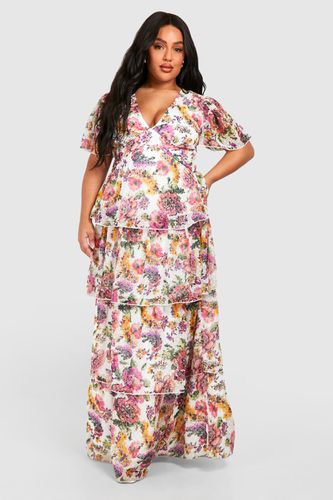 Womens Plus Woven Floral Print Angel Sleeve Tiered Maxi Dress - - 16 - boohoo - Modalova
