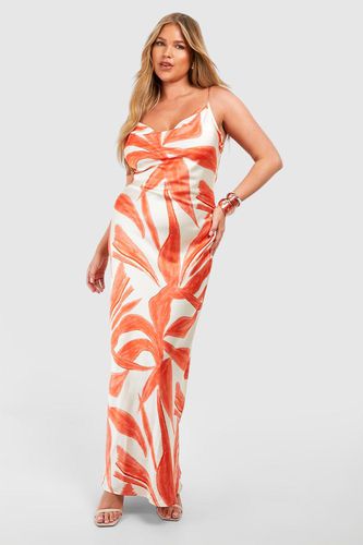 Womens Plus Leave Printed Satin Maxi Dress - - 16 - boohoo - Modalova