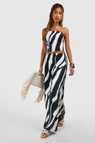 Womens Zebra Print Bandeau & Split Maxi Skirt - - 12 - boohoo - Modalova