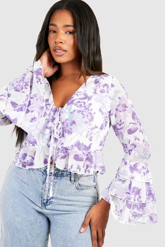 Womens Plus Floral Print Ruffle Top - - 18 - boohoo - Modalova